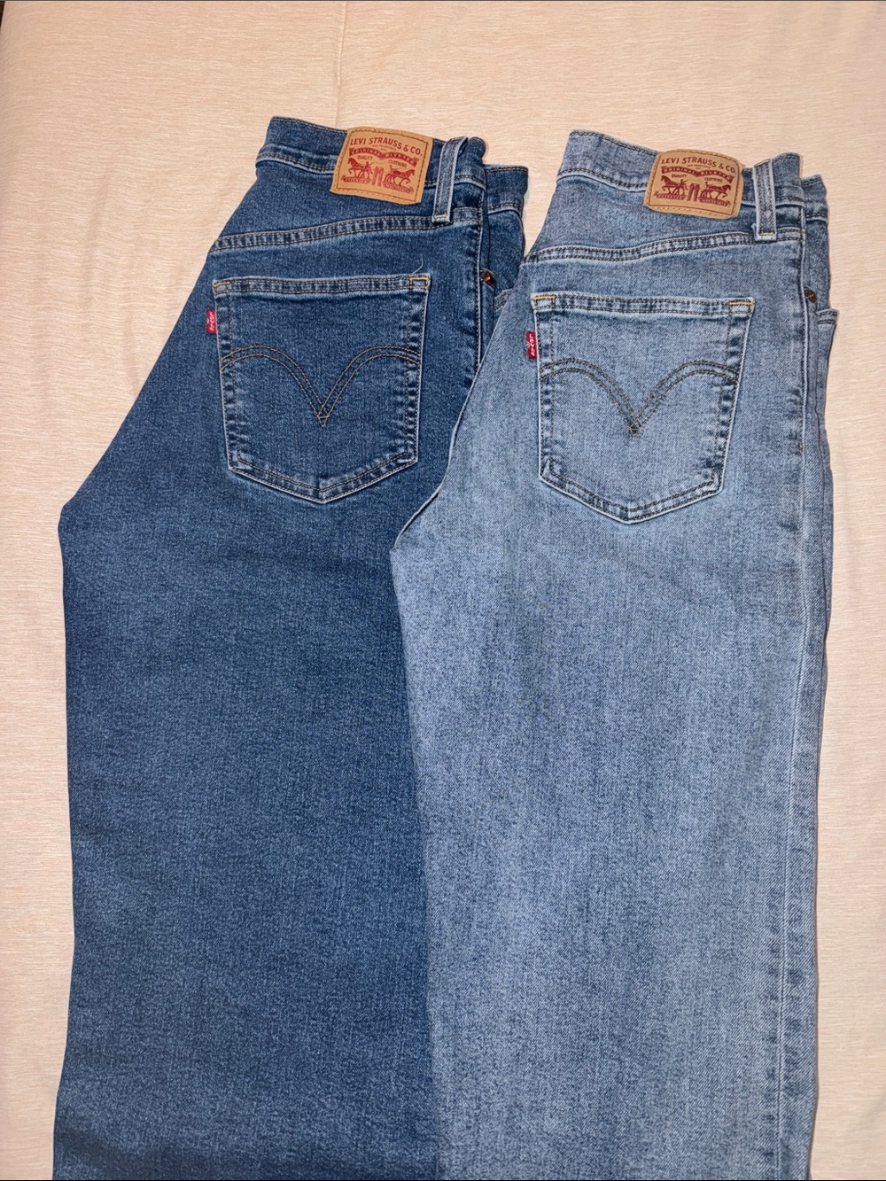 LEVIS RIBCAGE STRAIGHT